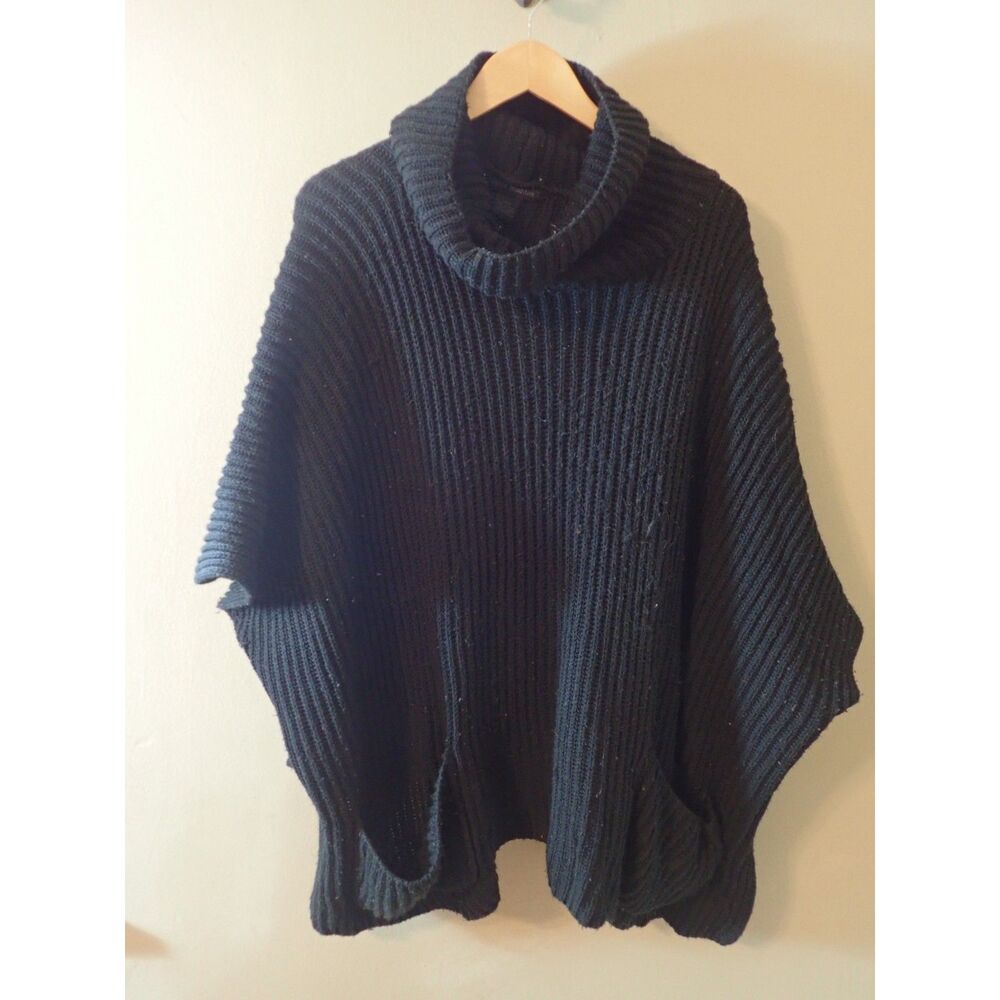 Steve Madden OSFM Black Oversized Poncho Jacket Cardigan Sweater Jacket